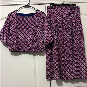 Kensie Geometric Red and Blue Two-Piece Set-New without tags.